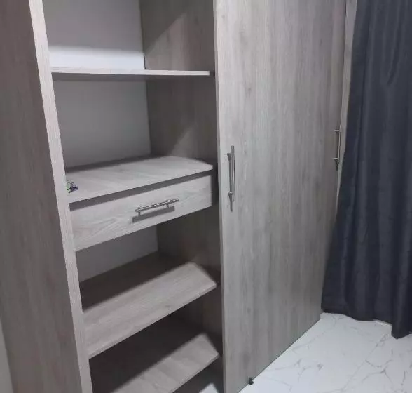 ペンション Hostal Campoamor