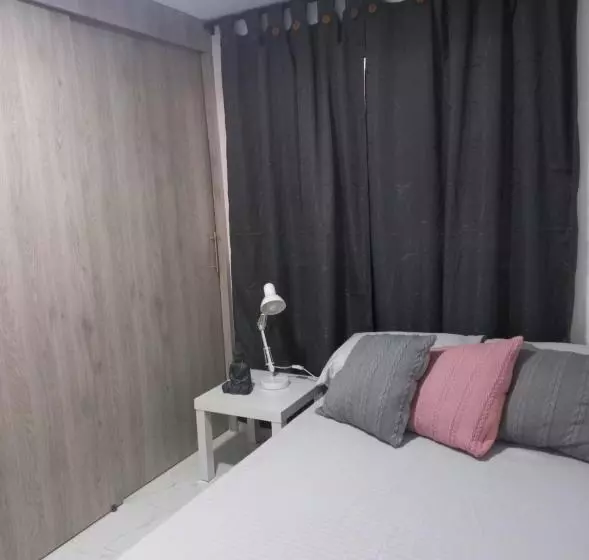 ペンション Hostal Campoamor
