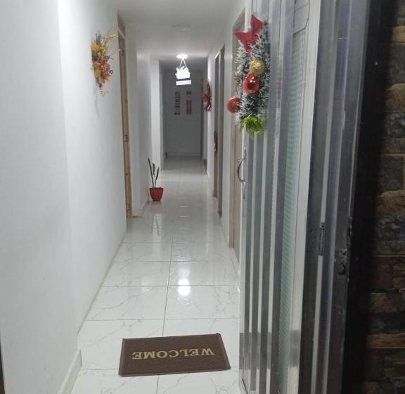 پانسیون Hostal Campoamor