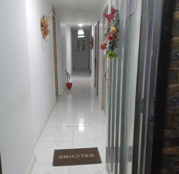 ペンション Hostal Campoamor