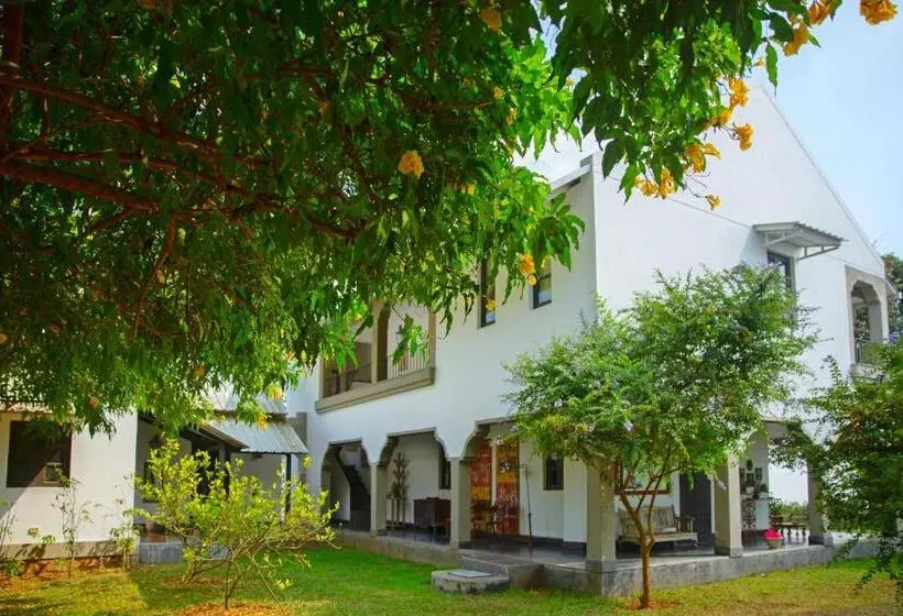 Majatalo Isla S Ridge   A Cgh Earth Saha Experience