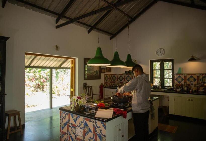 Pensjonat Isla S Ridge   A Cgh Earth Saha Experience