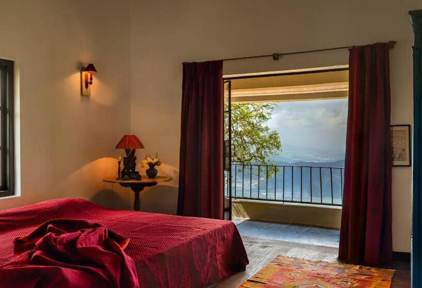 Pensjonat Isla S Ridge   A Cgh Earth Saha Experience