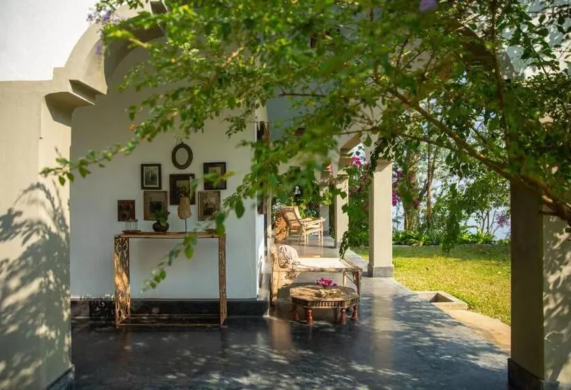 Majatalo Isla S Ridge   A Cgh Earth Saha Experience