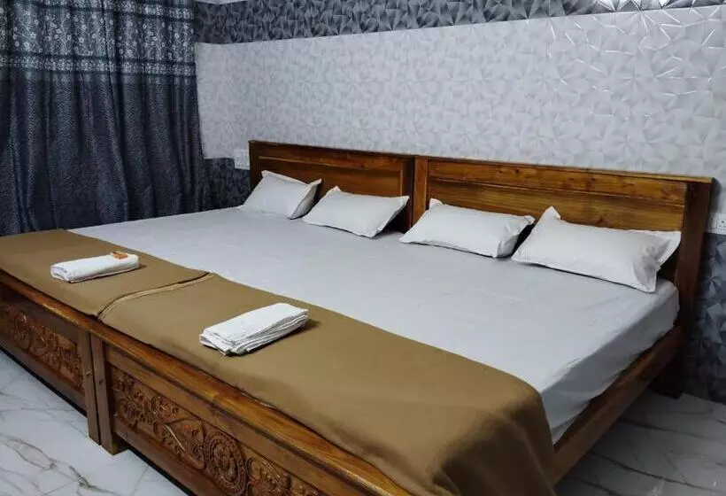 Majatalo Presley Residents