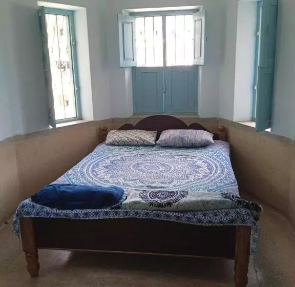 Pension Shanthi House