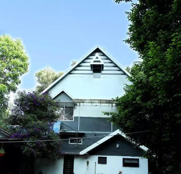 ホテル Vattachalil Villa