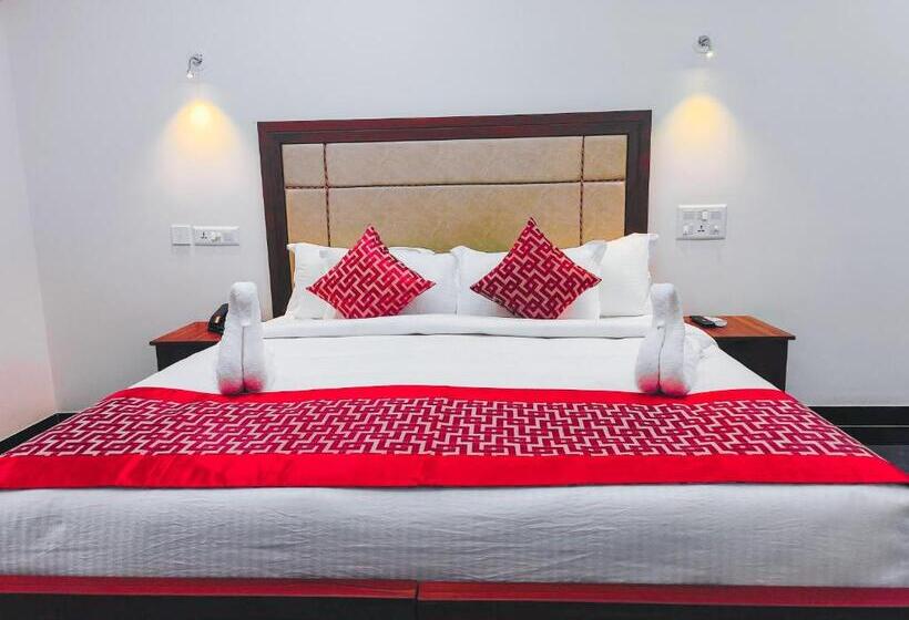 Skylar Seaview Beach Resort & Ayurveda Varkala