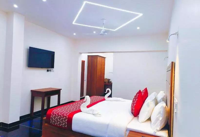 Skylar Seaview Beach Resort & Ayurveda Varkala