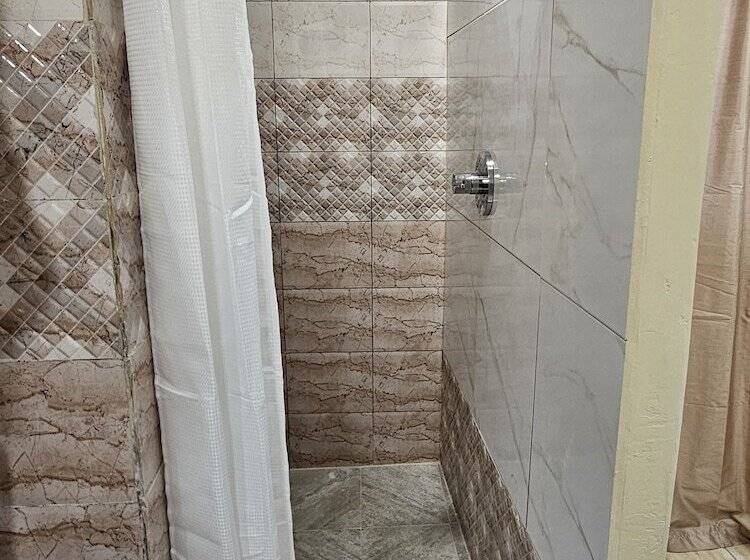 تختخواب و صبحانه Beres Vale Apartments