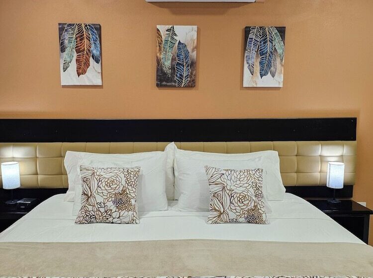 تختخواب و صبحانه Beres Vale Apartments