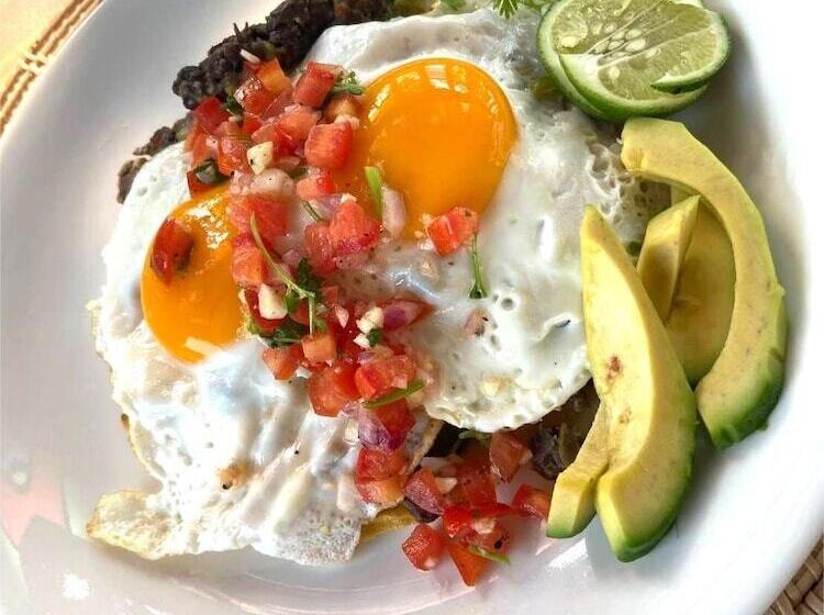 Отель La Bonita Chiang Mai