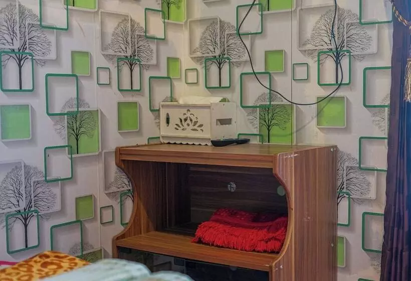 ペンション Puncak Rinjani Lodge