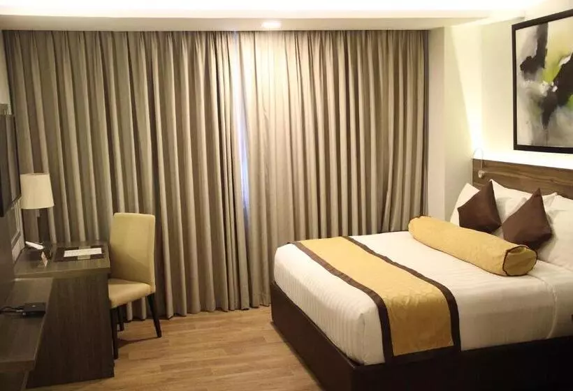 پانسیون Secure Inn Guest House
