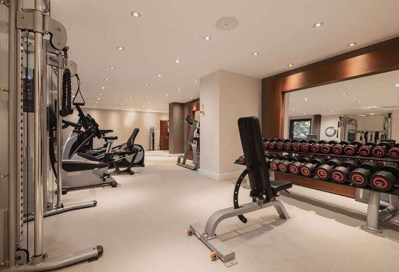 تختخواب و صبحانه 溪水旁民宿