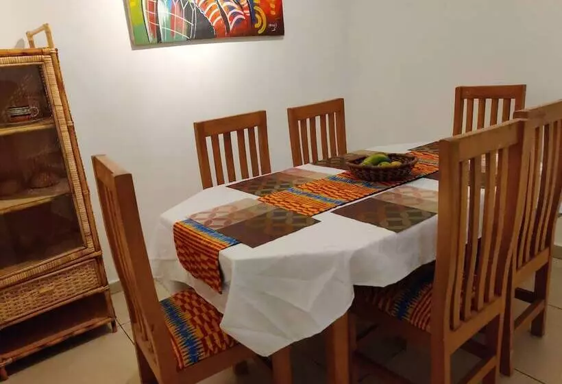 Majatalo Beach Road Oasis