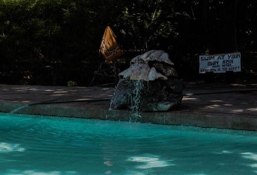 تختخواب و صبحانه Spice Of The Coast