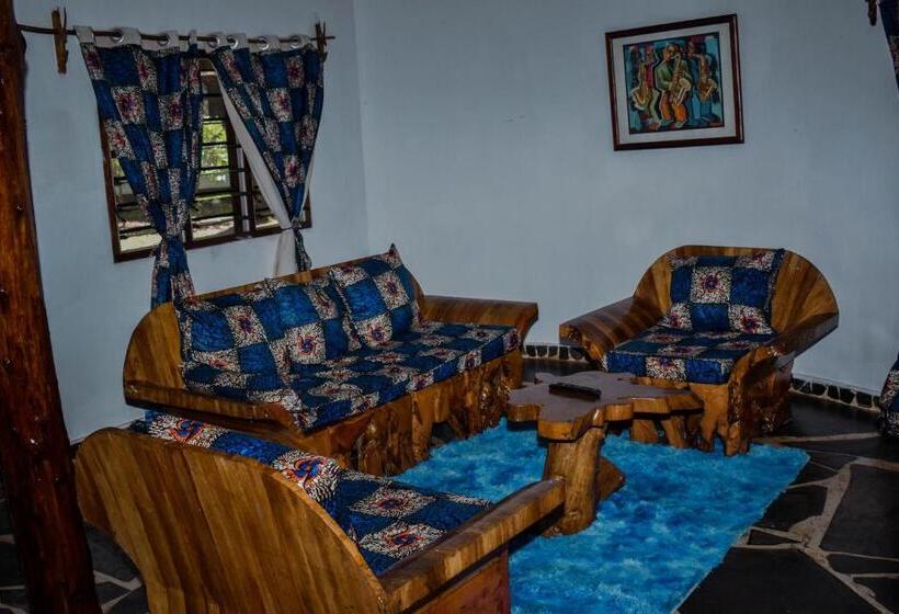 تختخواب و صبحانه Spice Of The Coast