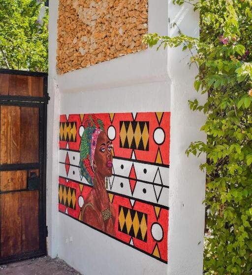 تختخواب و صبحانه Spice Of The Coast