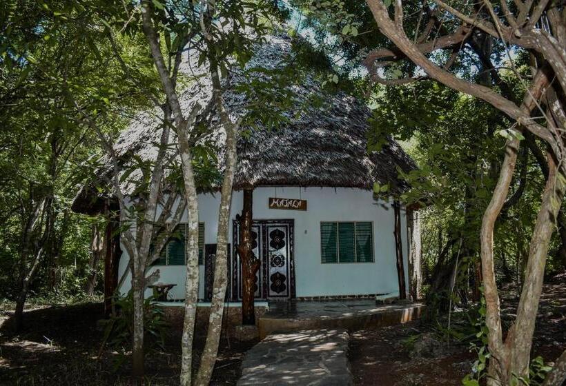 تختخواب و صبحانه Spice Of The Coast