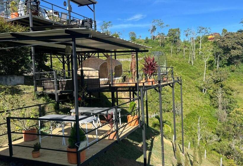 פנסיון Hermosa Habitación 202!!