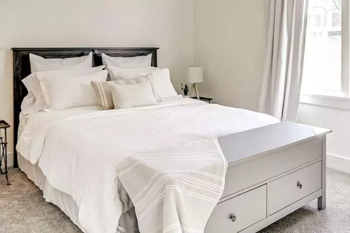 ユースホステル 2 Br Highland House Of Historic Dwtn Franklin