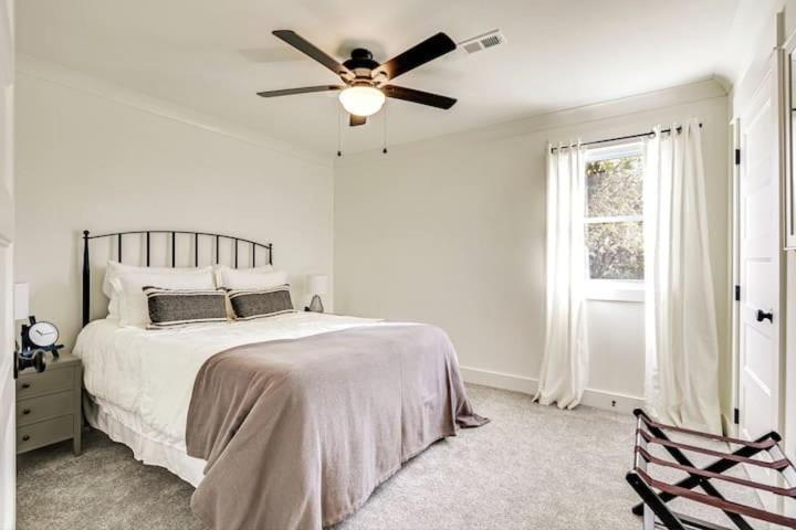 فندق صغير 2 Br Highland House Of Historic Dwtn Franklin