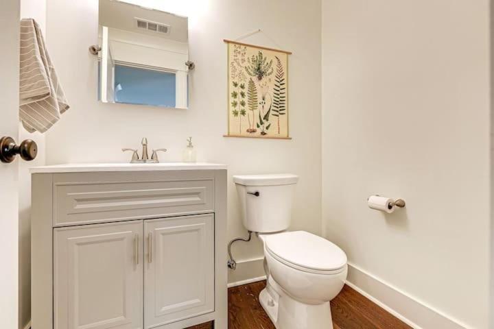 فندق صغير 2 Br Highland House Of Historic Dwtn Franklin