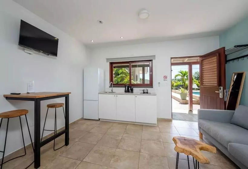 هتل Casita Palma By Boutique Bonaire Unique Resorts