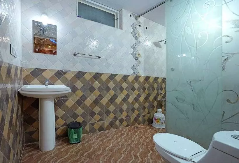 Hotelli Hillside Spring Valley Resort Masinagudi