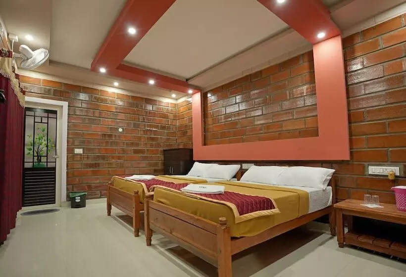 Hotelli Hillside Spring Valley Resort Masinagudi