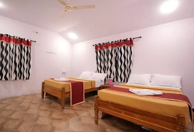 Hotelli Hillside Spring Valley Resort Masinagudi