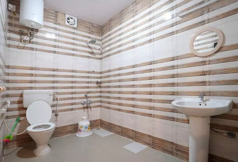 Hotelli Hillside Spring Valley Resort Masinagudi