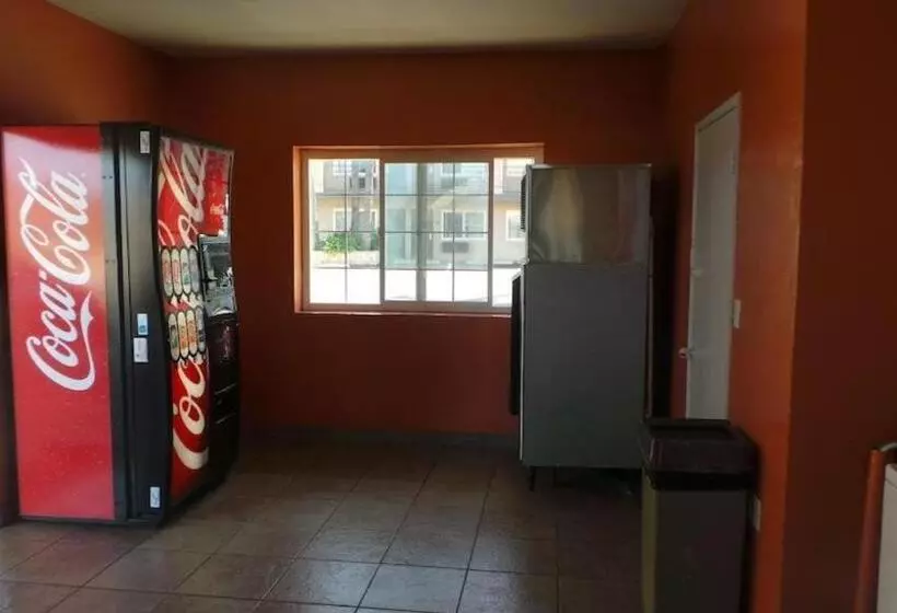 ホテル Rodeway Inn Carlsbad