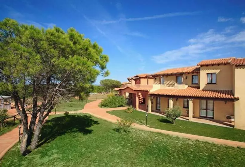 Résidence Pierre & Vacances Vignola Mare