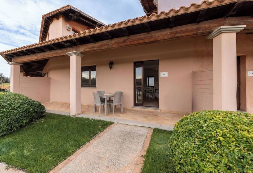 Résidence Pierre & Vacances Vignola Mare