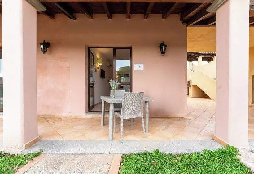 Résidence Pierre & Vacances Vignola Mare