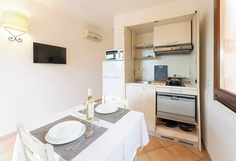 Résidence Pierre & Vacances Vignola Mare