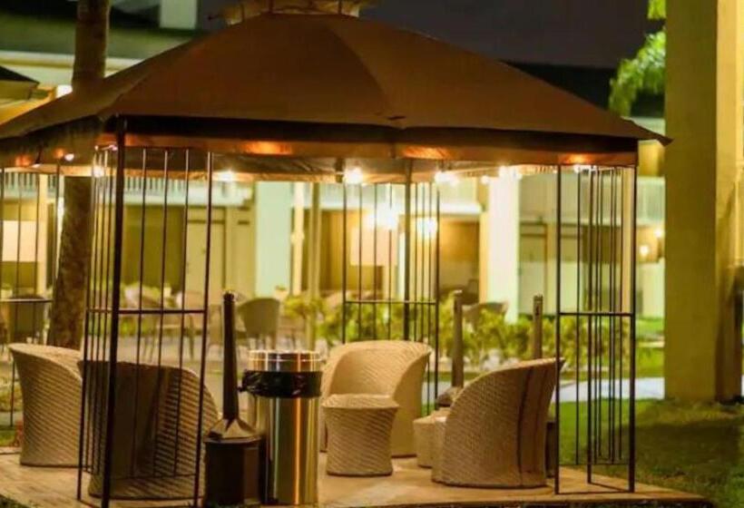 هاستل Bposhtels Orlando Disney