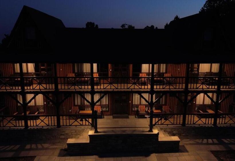 אתר נופש Manila Hideaway