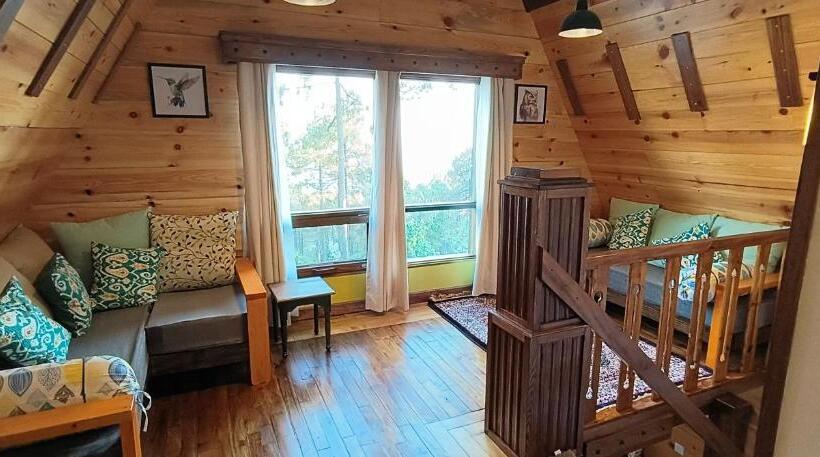 אתר נופש Manila Hideaway