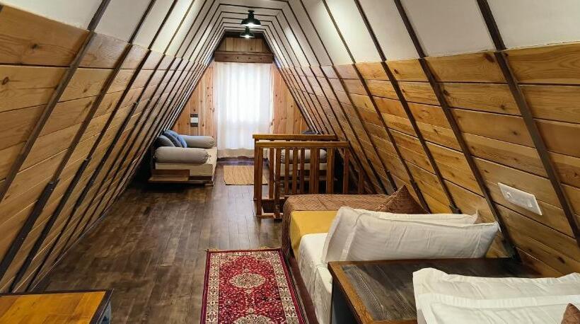 אתר נופש Manila Hideaway