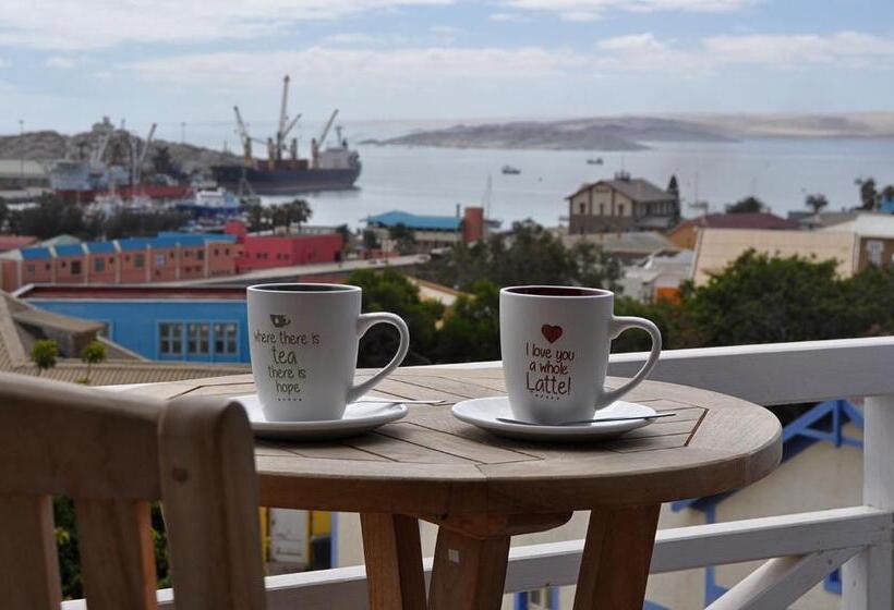 تختخواب و صبحانه Alte Villa Boutique