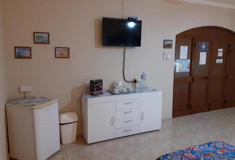 تختخواب و صبحانه Black Gold Private Room