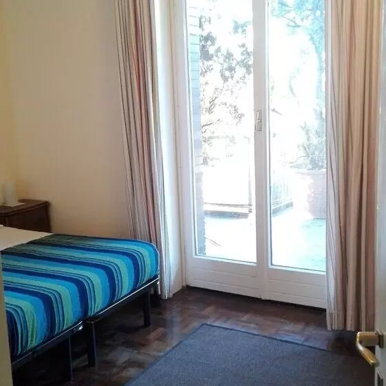 تختخواب و صبحانه Mita Milano Rooms With Terrace