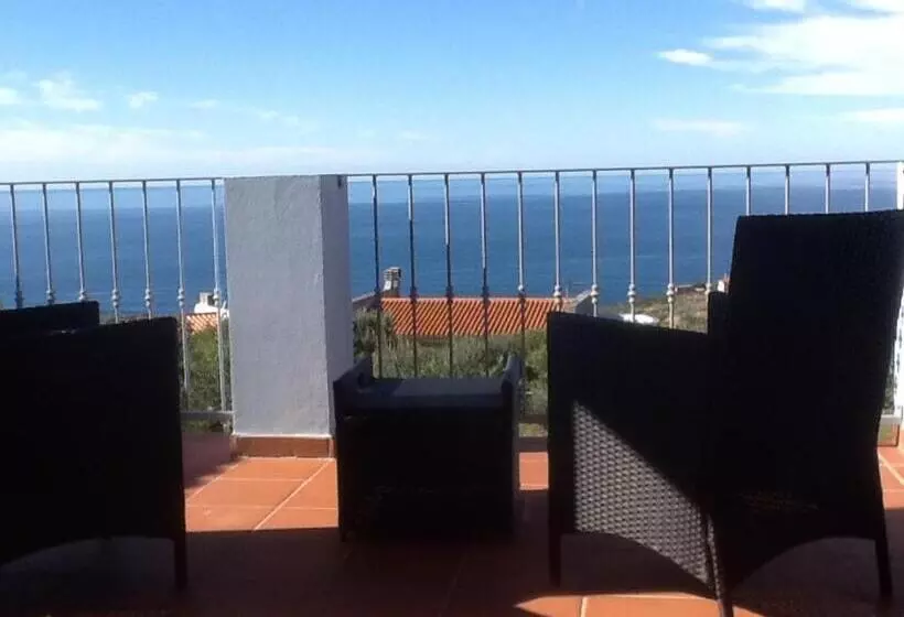 Aamiaismajoitus (B&B) Villa Pischinas
