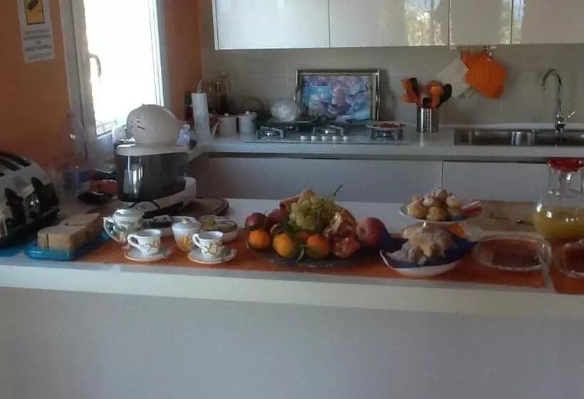 Aamiaismajoitus (B&B) Villa Pischinas