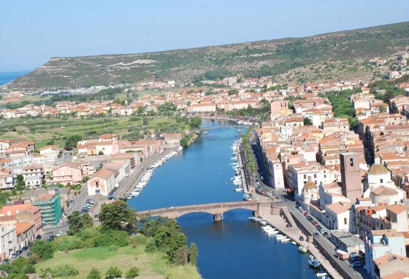 민박 Villa Pischinas