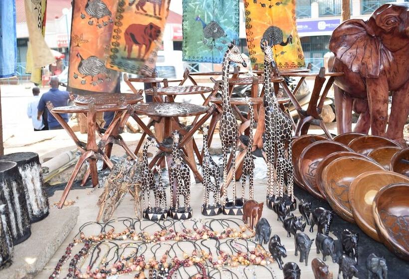 هتل Imperial Town