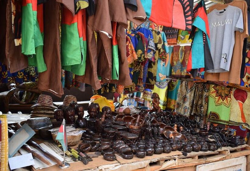 هتل Imperial Town